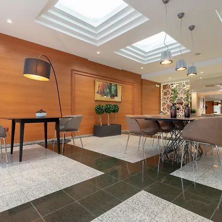Kolovare Hotel 4*