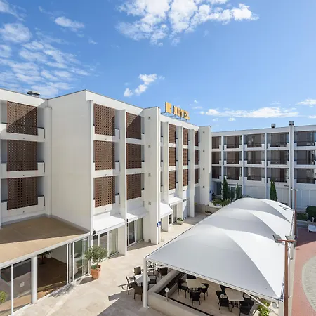 Hotel Kolovare 4*