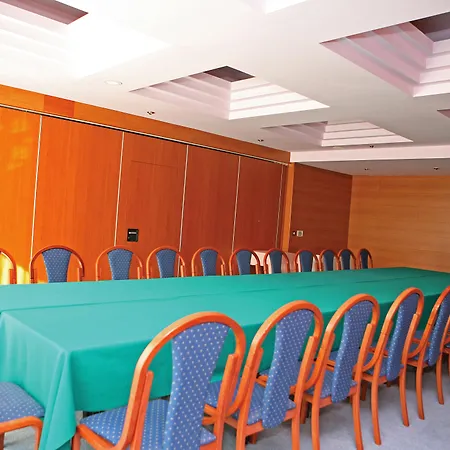 Ξενοδοχείο Kolovare 4*