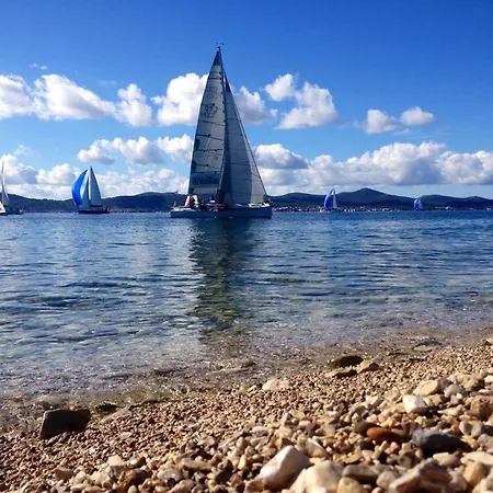 Ξενοδοχείο Kolovare