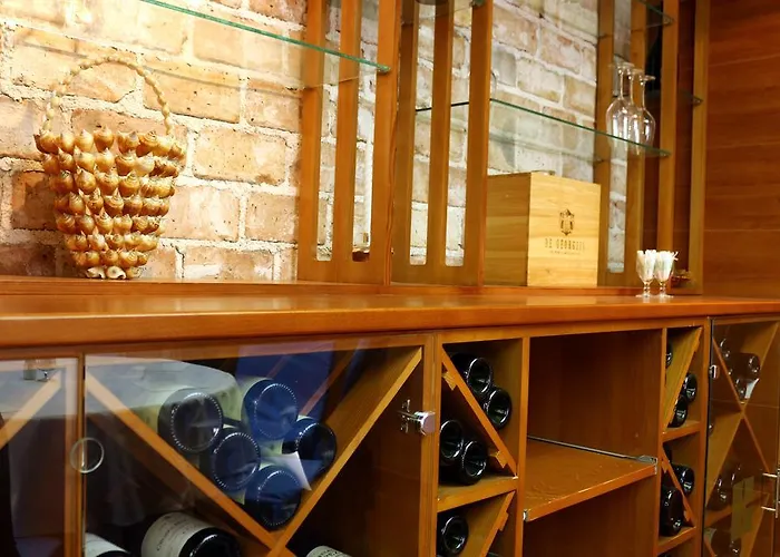 科洛瓦尔酒店 酒店