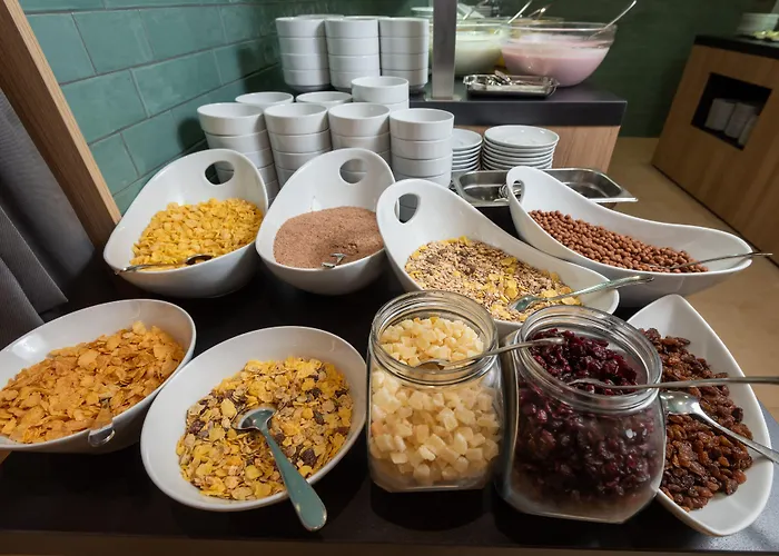 Kolovare Szálloda 4*