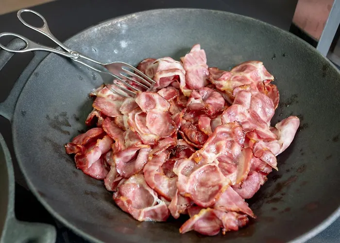 科洛瓦尔酒店 酒店