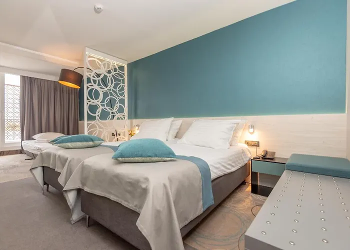 科洛瓦尔酒店 扎达尔